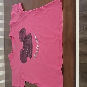 Disney Short Sleeve Tee 😍 Smile Ear to Ear!